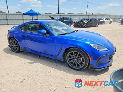 Czwarte zdjęcie samochodu z boku: 2024 SUBARU BRZ LIMITED VIN:JF1ZDBE10R8702607 - miniatura