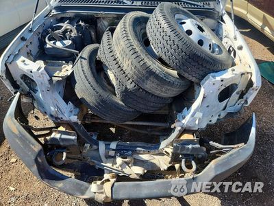 Zdjęcie 11 z 12 samochodu: 2001 FORD F350 SUPER DUTY VIN:1FDWF36F31EB78717 - miniatura
