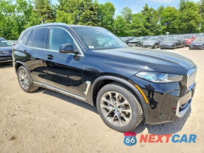 Czwarte zdjęcie samochodu z boku: 2026 BMW X5 XDRIVE40I VIN:5UX23EU04T9373760 - miniatura