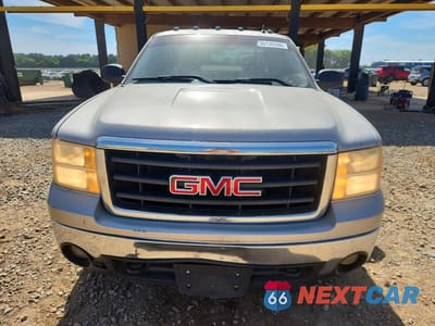 Piąte zdjęcie samochodu w środku: 2007 GMC NEW SIERRA C1500 VIN:2GTEC19C871571315 - miniatura