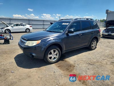 2013 SUBARU FORESTER 2.5X JF2SHABC2DH422231 - główne zdjęcie licytacji z USA - miniatura