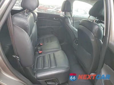 Zdjęcie 11 z 13 samochodu: 2016 KIA SORENTO EX VIN:5XYPH4A54GG121305 - miniatura