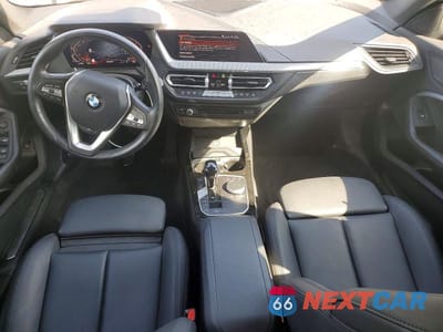 Zdjęcie 8 z 12 samochodu: 2024 BMW 228XI VIN:WBA73AK09R7R50061 - miniatura