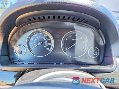 Zdjęcie 9 z 12 samochodu: 2014 BMW 535 XI VIN:WBA5B3C55ED293013 - miniatura