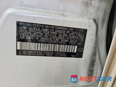 Zdjęcie 12 z 12 samochodu: 2016 LEXUS IS 200T VIN:JTHBA1D22G5014744 - miniatura