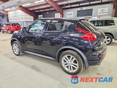 Drugie zdjęcie samochodu z przodu: 2014 NISSAN JUKE SL VIN:JN8AF5MVXET363972 - miniatura