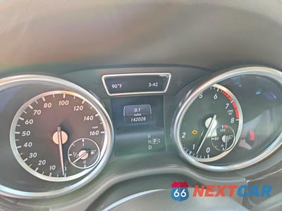 Zdjęcie 9 z 13 samochodu: 2014 MERCEDES-BENZ ML 350 4MATIC VIN:4JGDA5HB4EA338127 - miniatura