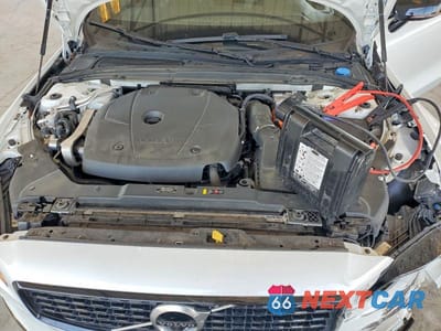 Zdjęcie 11 z 12 samochodu: 2021 VOLVO S60 T8 RECHARGE R-DESIGN VIN:7JRBR0FM1MG095854 - miniatura
