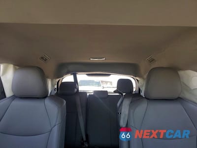 Zdjęcie 10 z 13 samochodu: 2024 TOYOTA SIENNA XLE VIN:5TDYRKEC7RS182653 - miniatura