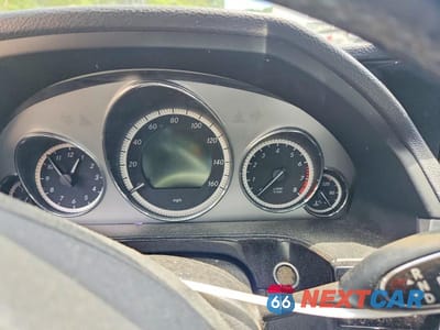 Zdjęcie 9 z 12 samochodu: 2010 MERCEDES-BENZ E 350 4MATIC VIN:WDDHF8HB5AA063487 - miniatura