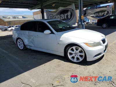Czwarte zdjęcie samochodu z boku: 2007 BMW 335 I VIN:WBAVB73547PA86169 - miniatura