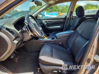 Zdjęcie 7 z 12 samochodu: 2016 NISSAN ALTIMA 2.5 SR VIN:1N4AL3AP8GC227704 - miniatura