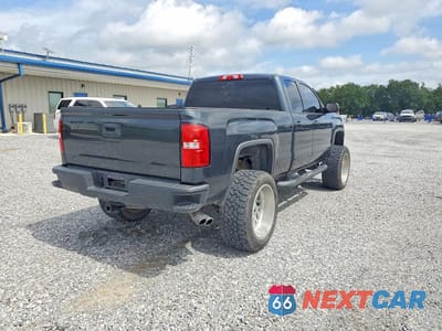 Trzecie zdjęcie samochodu z tyłu: 2018 GMC SIERRA C1500 VIN:1GTR1LEH4JZ213857 - miniatura