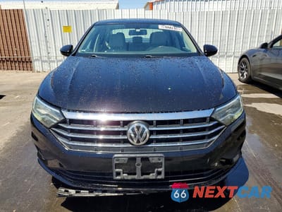 Piąte zdjęcie samochodu w środku: 2020 VOLKSWAGEN JETTA S VIN:3VWC57BU6LM094875 - miniatura