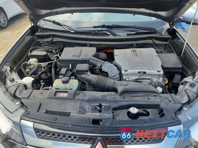 Zdjęcie 12 z 13 samochodu: 2020 MITSUBISHI OUTLANDER SEL VIN:JA4J24A52LZ009356 - miniatura