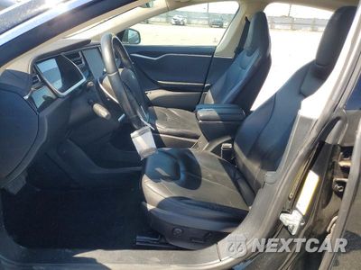 Zdjęcie 7 z 13 samochodu: 2014 TESLA MODEL S VIN:5YJSA1H12EFP35855 - miniatura