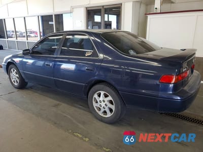 Drugie zdjęcie samochodu z przodu: 1999 TOYOTA CAMRY LE V6 VIN:4T1BF22K2XU082314 - miniatura