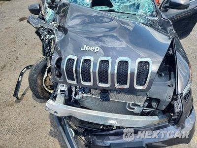 Zdjęcie 12 z 13 samochodu: 2017 JEEP CHEROKEE LATITUDE VIN:1C4PJMCSXHW649586 - miniatura