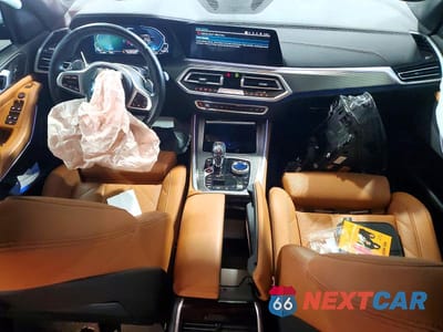 Zdjęcie 8 z 13 samochodu: 2023 BMW X5 XDRIVE45E VIN:5UXTA6C09P9S05510 - miniatura