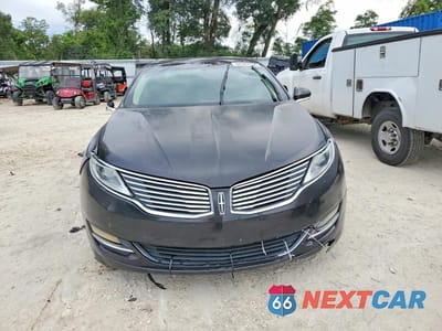 Piąte zdjęcie samochodu w środku: 2015 LINCOLN MKZ VIN:3LN6L2G95FR603645 - miniatura