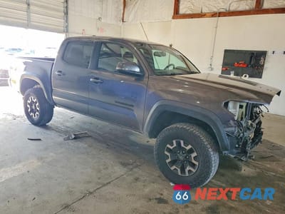 Czwarte zdjęcie samochodu z boku: 2016 TOYOTA TACOMA TRD OFF-ROAD VIN:5TFCZ5AN9GX031730 - miniatura
