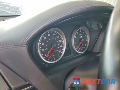 Zdjęcie 9 z 12 samochodu: 2012 BMW X5 M VIN:5YMGY0C54CLK27359 - miniatura