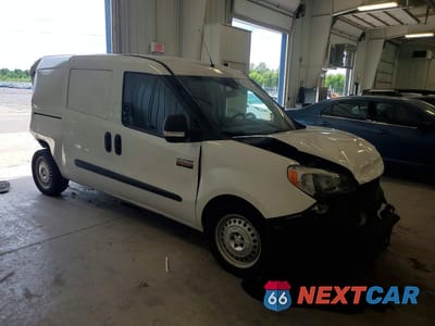 Czwarte zdjęcie samochodu z boku: 2017 RAM PROMASTER CITY VIN:ZFBERFAB8H6D93825 - miniatura