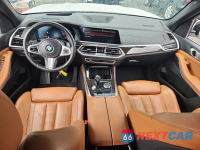 Zdjęcie 8 z 12 samochodu: 2019 BMW X5 XDRIVE40I VIN:5UXCR6C50KLL10694 - miniatura