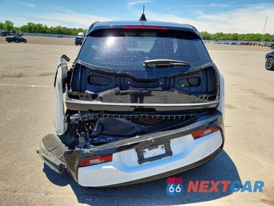 Zdjęcie 6 z 13 samochodu: 2018 BMW I3 BEV VIN:WBY7Z2C57JVE64819 - miniatura