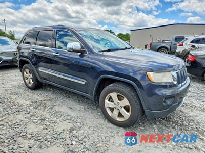 Czwarte zdjęcie samochodu z boku: 2013 JEEP GRAND CHEROKEE LIMITED VIN:1C4RJFBG2DC586075 - miniatura
