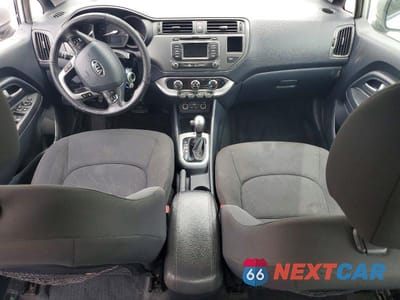 Zdjęcie 8 z 12 samochodu: 2013 KIA RIO EX VIN:KNADN4A32D6201529 - miniatura