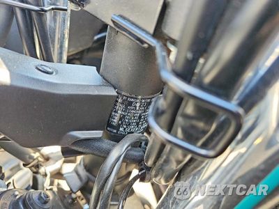 Zdjęcie 9 z 9 samochodu: 2023 KAWASAKI EX650 R VIN:ML5EXER13PDAB1080 - miniatura