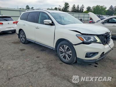 Czwarte zdjęcie samochodu z boku: 2017 NISSAN PATHFINDER SL VIN:5N1DR2MM3HC685777 - miniatura