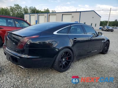 Trzecie zdjęcie samochodu z tyłu: 2012 JAGUAR XJ SUPERCHARGED VIN:SAJWA1GEXCMV28416 - miniatura