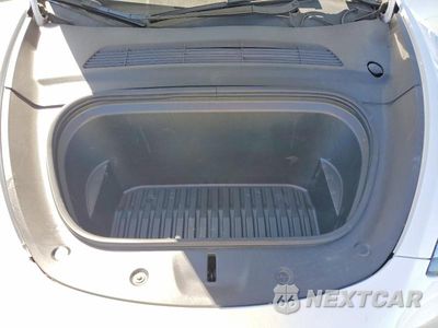Zdjęcie 11 z 12 samochodu: 2022 TESLA MODEL Y VIN:7SAYGDEE3NF348252 - miniatura