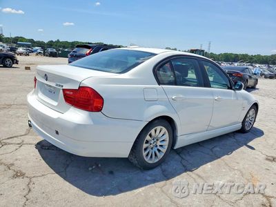 Trzecie zdjęcie samochodu z tyłu: 2009 BMW 328 XI SULEV VIN:WBAPK53559A511057 - miniatura