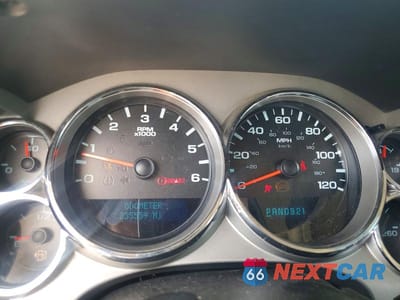 Zdjęcie 9 z 12 samochodu: 2008 GMC SIERRA K1500 VIN:2GTEK13M481151346 - miniatura
