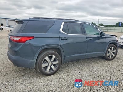 Trzecie zdjęcie samochodu z tyłu: 2019 CHEVROLET TRAVERSE LT VIN:1GNERHKW4KJ305615 - miniatura