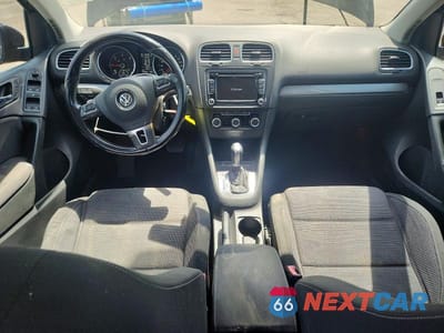 Zdjęcie 8 z 13 samochodu: 2011 VOLKSWAGEN GOLF VIN:WVWDM7AJXBW179511 - miniatura