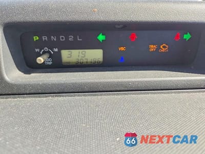 Zdjęcie 9 z 13 samochodu: 2006 TOYOTA SCION XB VIN:JTLKT324964054694 - miniatura