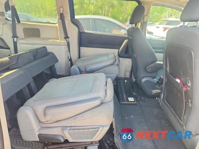 Zdjęcie 11 z 13 samochodu: 2008 DODGE GRAND CARAVAN SE VIN:2D8HN44H88R794065 - miniatura