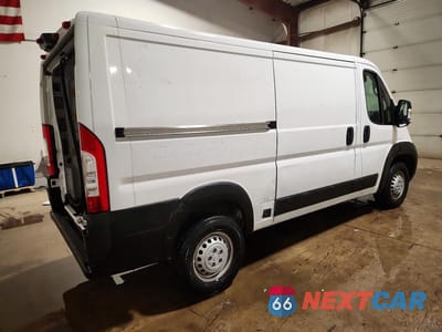 Trzecie zdjęcie samochodu z tyłu: 2025 RAM PROMASTER 2500 2500 STANDARD VIN:3C6LRVVG7SE524849 - miniatura