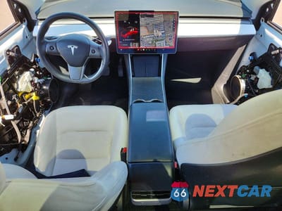 Zdjęcie 8 z 13 samochodu: 2020 TESLA MODEL Y VIN:5YJYGDEE6LF023749 - miniatura