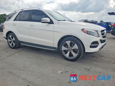 Czwarte zdjęcie samochodu z boku: 2017 MERCEDES-BENZ GLE 350 VIN:4JGDA5JB6HA956368 - miniatura