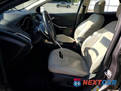 Zdjęcie 7 z 12 samochodu: 2018 FORD FOCUS TITANIUM VIN:1FADP3J26JL283167 - miniatura
