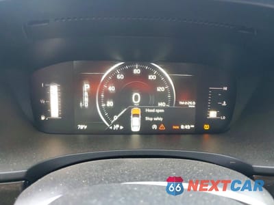 Zdjęcie 9 z 12 samochodu: 2018 VOLVO S90 T5 MOMENTUM VIN:LVY982AK2JP039962 - miniatura