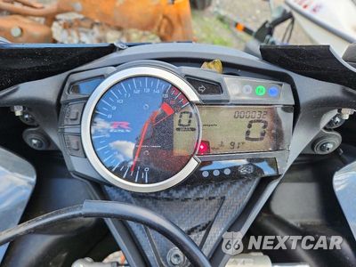 Zdjęcie 7 z 9 samochodu: 2025 SUZUKI GSX-R600 VIN:JS1GN7FA4S7101099 - miniatura