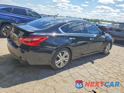 Trzecie zdjęcie samochodu z tyłu: 2017 NISSAN ALTIMA VIN:1N4BL3AP1HC227162 - miniatura