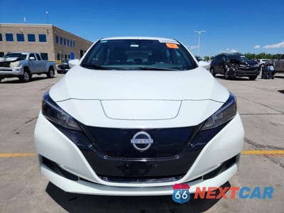 Piąte zdjęcie samochodu w środku: 2025 NISSAN LEAF S VIN:1N4AZ1BV5SC558541 - miniatura
