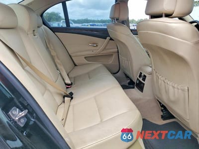 Zdjęcie 10 z 12 samochodu: 2010 BMW 528 I VIN:WBANU5C53AC461169 - miniatura